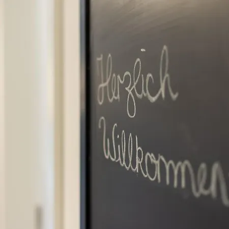 Gehobene Studio In Der Bochumer Innenstadt 아파트 보훔