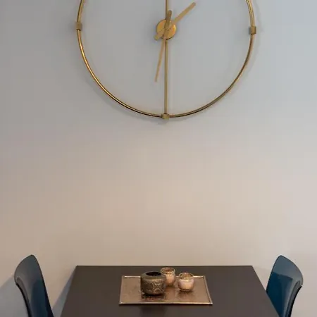 Gehobene Studio In Der Bochumer Innenstadt * 보훔