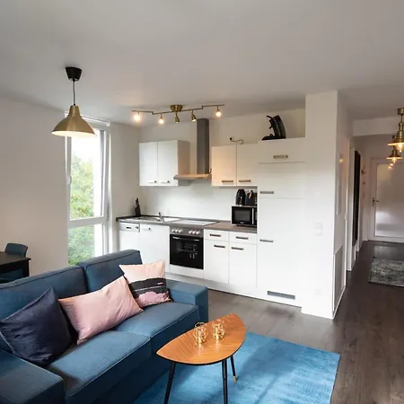 Gehobene Studio In Der Bochumer Innenstadt 아파트 *